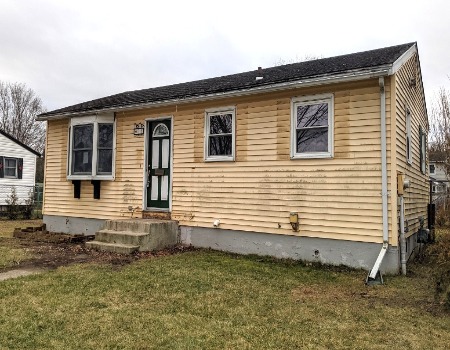 Randy Quaid's house in Burlington.